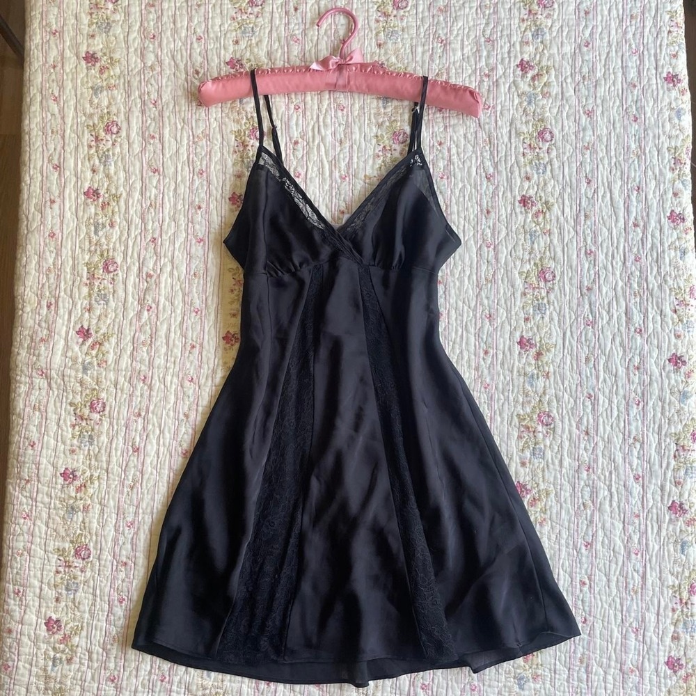 Y2K black lace dress